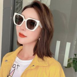 Picture of Prada Sunglasses _SKUfw55828379fw